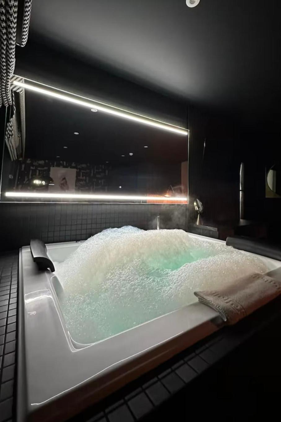 Secret Suites 랭커스터 외부 사진